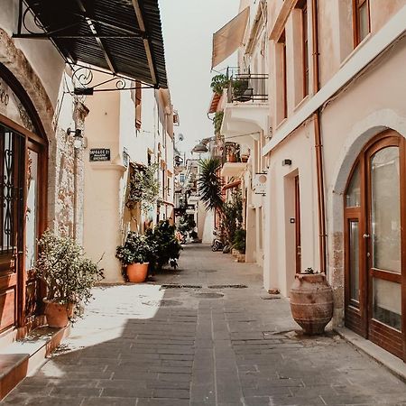 White Houses In The Heart Of Chania Chania  Exterior photo