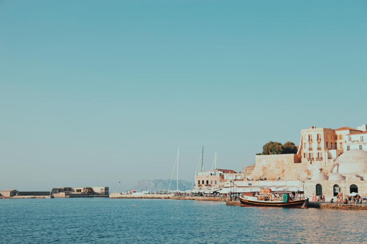 White Houses In The Heart Of Chania Chania  Exterior photo