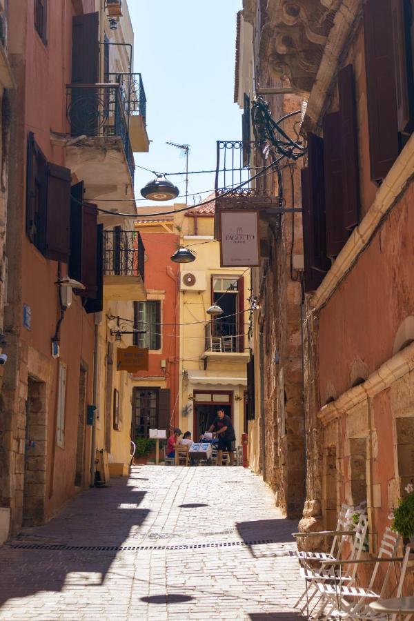 White Houses In The Heart Of Chania Chania  Exterior photo